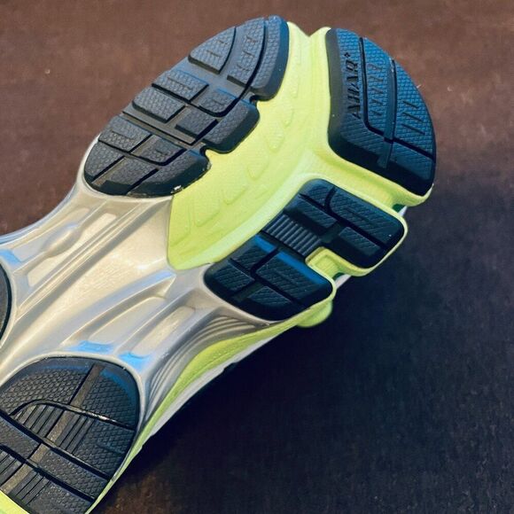 Mint Condition Asics GEL KAYANO 20 Mens 6.5 or Womens 8/8.5 39.5 EUR Green Volt - Picture 8 of 11